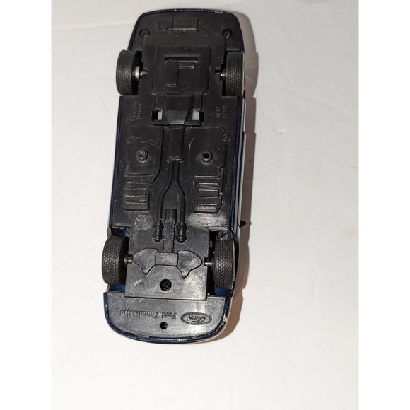 Vintage 1998 1/32 Ford Thunderbird Speedy Power Die Cast Collectible Car Rare - Picture 8 of 9